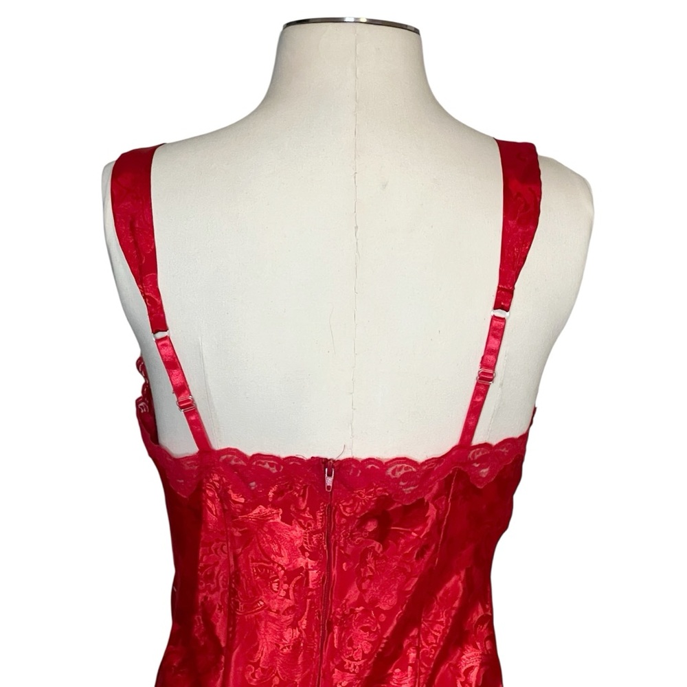 Vintage Victoria’s Secret Gold Label red floral damask satin & lace robe and ted - Picture 10 of 16